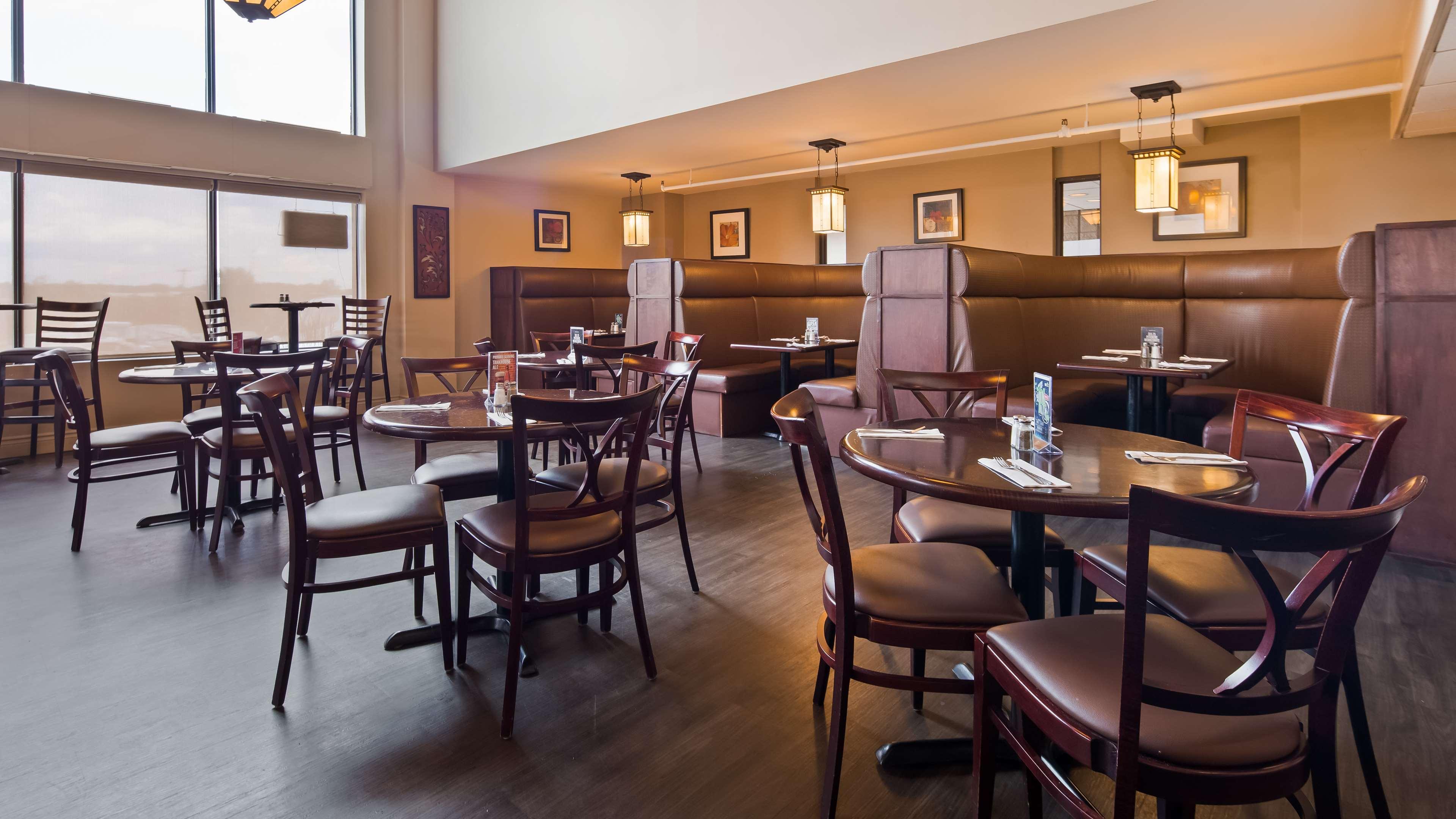 Best Western Pembroke Inn & Conference Centre Restaurant bilde